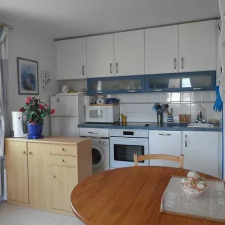 Apartment Sur Mer - 2 Pieces - Vue Degagee